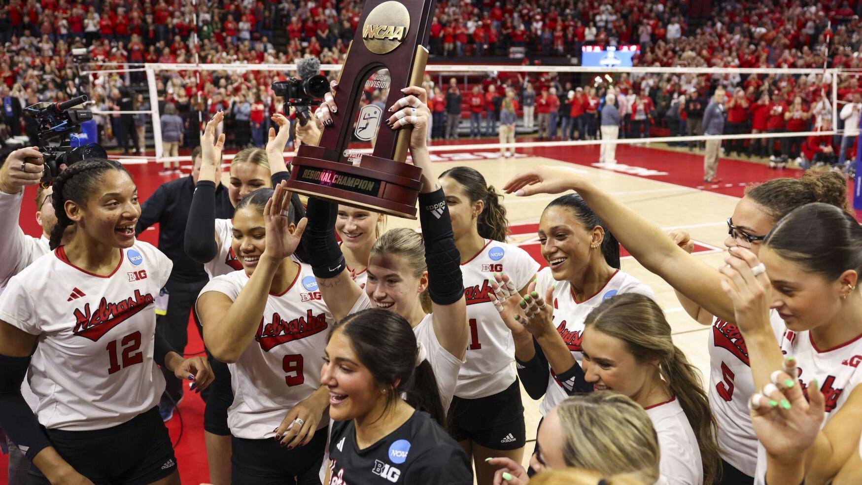 Nebraska volleyball ranked No. 1 in the preseason AVCA poll; Creighton ranked No. 12
